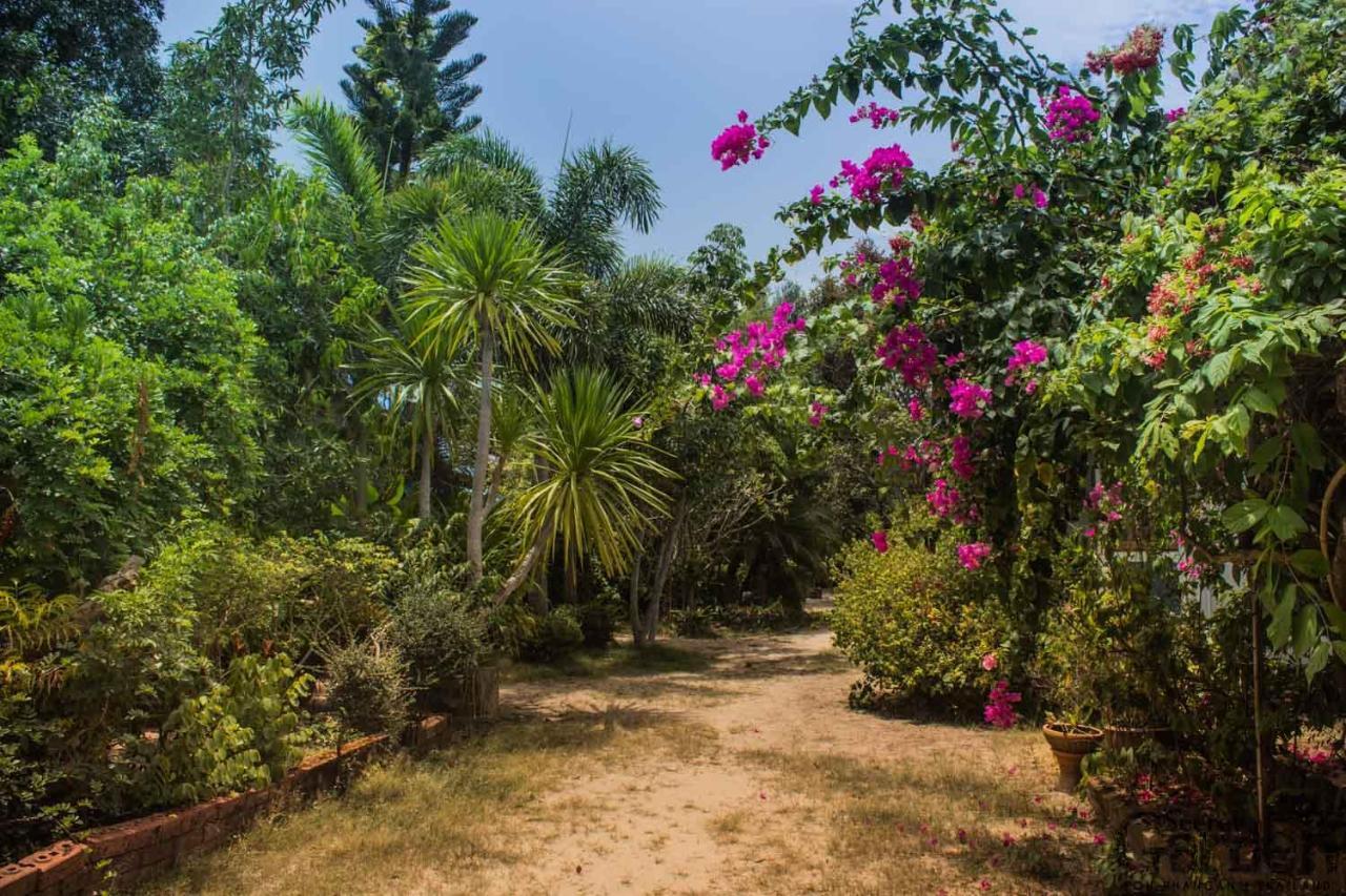 Secret Garden Hotel Baan Tai Buitenkant foto